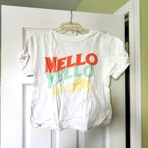 New - AE Tailgate - Mello Yello - White Short Sleeve Boxy TShirt - Small